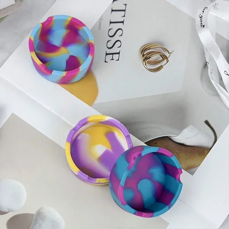 Weed Vaping Accessories - カモフラージュシリコンポータブル灰皿、タバコ葉巻雑草アクセサリー、クラシックホームデスク、喫煙、1個