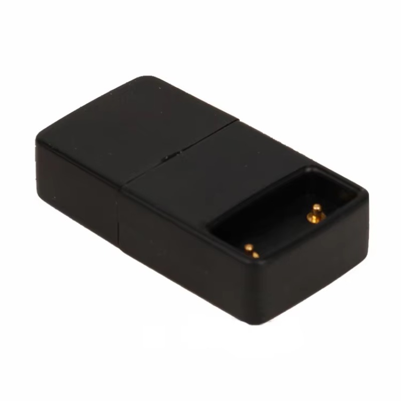 ポータブルブラック USB バッテリー充電器接続充電ポート  - Vaping Goods のレビューと価格